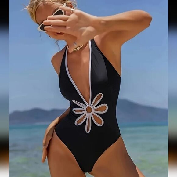 New Black and White Halter Boho Flower One Piece Swimsuit Size S M L - Picture 5 of 10